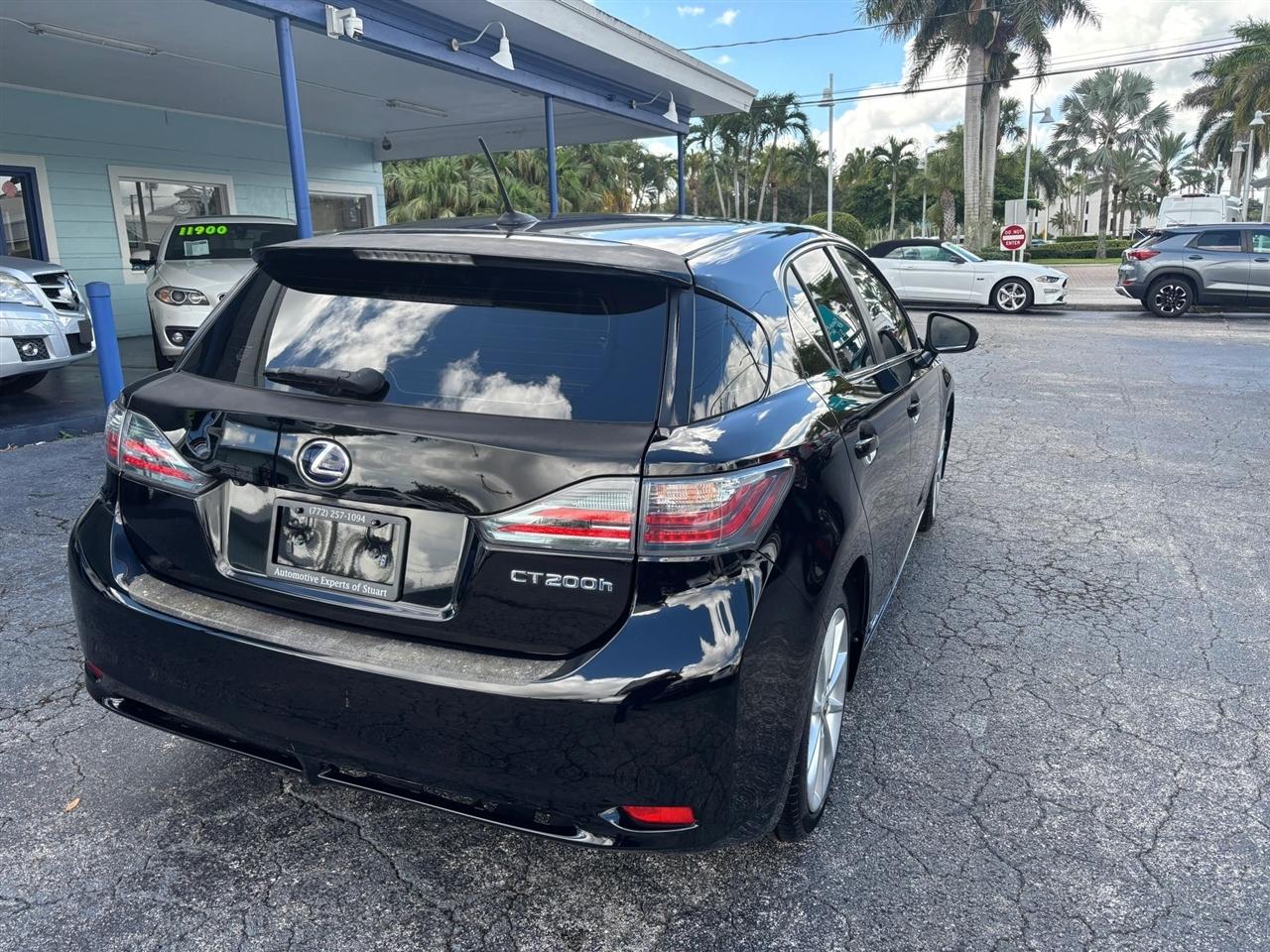 Lexus CT 200h Base 2013