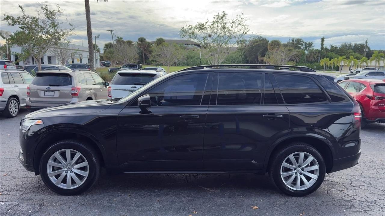 Volvo XC90 T5 Momentum 2018