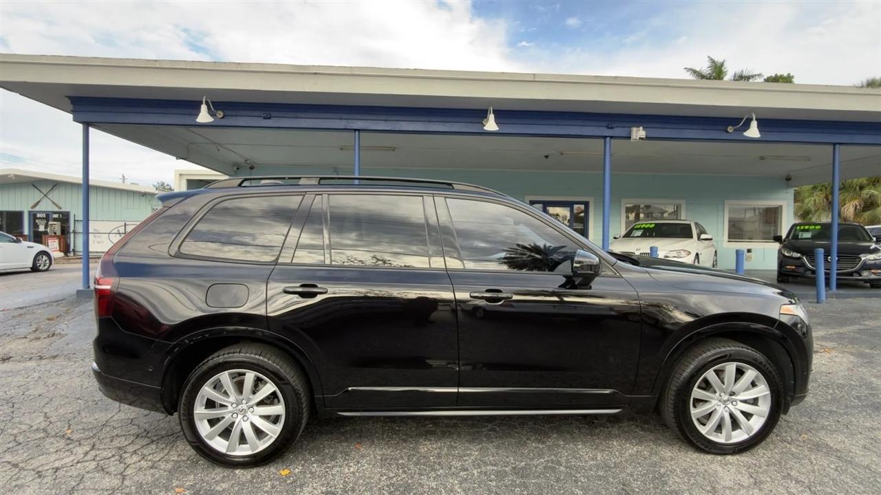 Volvo XC90 T5 Momentum 2018