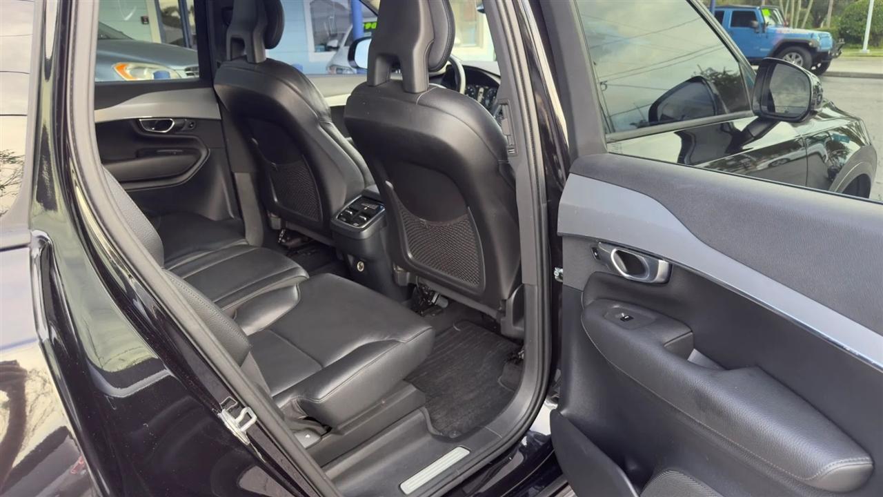 Volvo XC90 T5 Momentum 2018