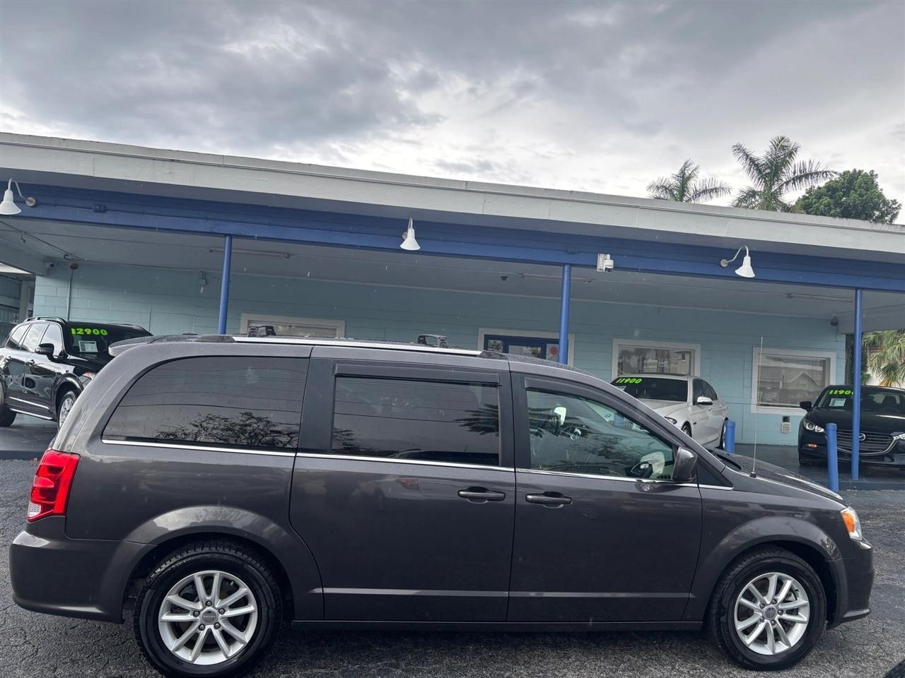 Dodge Grand Caravan SXT 2020