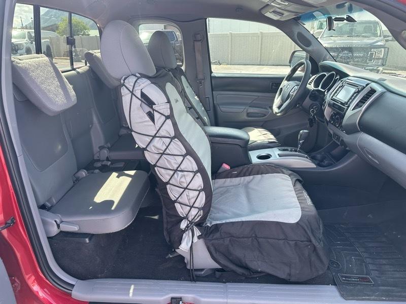 Toyota Tacoma Access Cab V6 5AT 4WD 2015