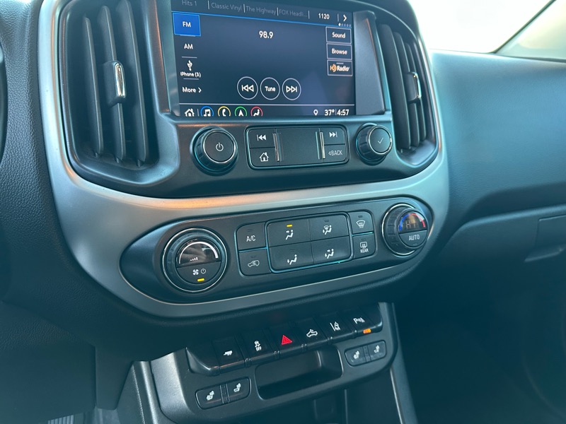 Chevrolet Colorado LT Crew Cab Short Box 4WD 2021