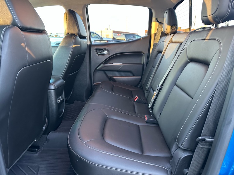 Chevrolet Colorado LT Crew Cab Short Box 4WD 2021