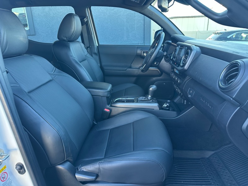 Toyota Tacoma TRD Offroad Dbl Cab 4WD LB at 2018