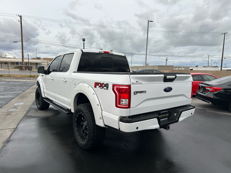 Ford F-150 XLT SuperCrew Short Bed 4WD 2017