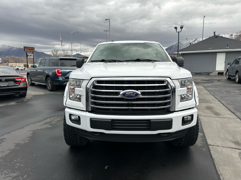 Ford F-150 XLT SuperCrew Short Bed 4WD 2017