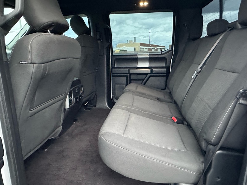 Ford F-150 XLT SuperCrew Short Bed 4WD 2017