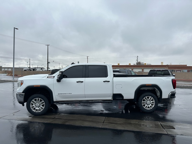 GMC Sierra 2500HD Pro Crew Cab 4WD SB 2023