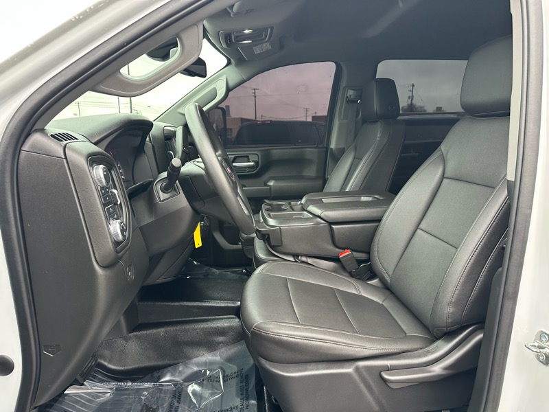 GMC Sierra 2500HD Pro Crew Cab 4WD SB 2023