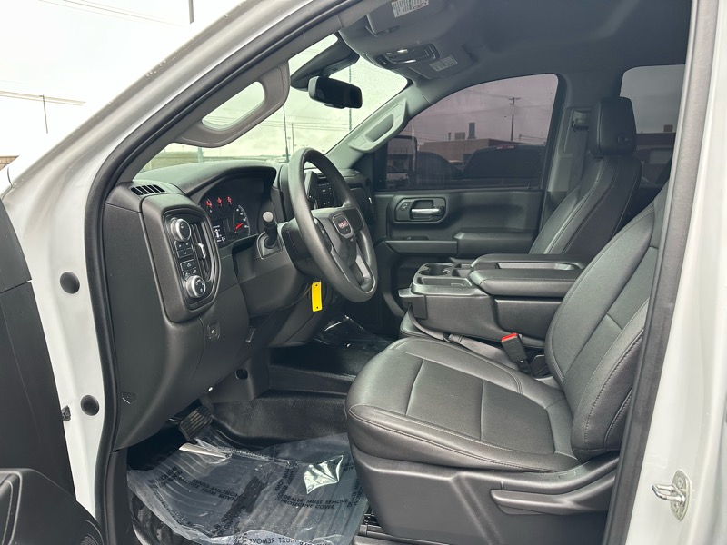 GMC Sierra 2500HD Pro Crew Cab 4WD SB 2023