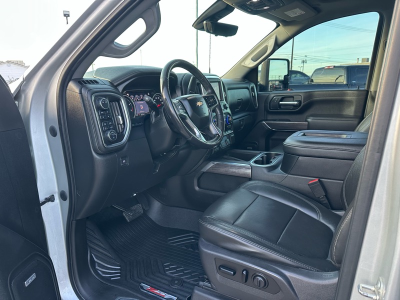 Chevrolet Silverado 3500HD LTZ Crew Cab 4WD 2020