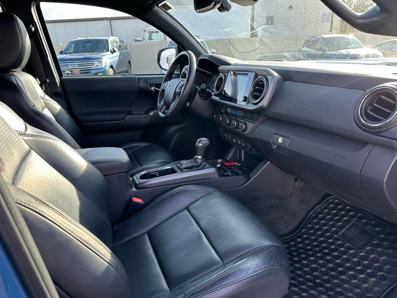 Toyota Tacoma TRD Sport Double Cab 6' Bed V6 4x4 AT (Natl) 2019