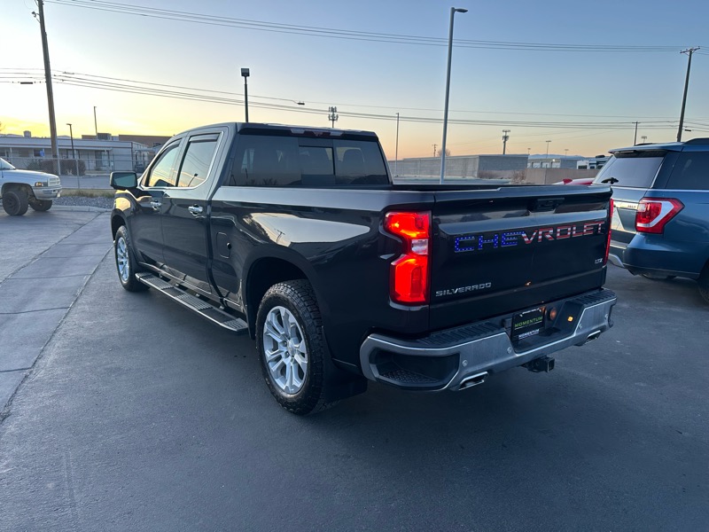 Chevrolet Silverado 1500 LTZ Crew Cab 4WD 2022