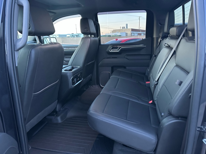 Chevrolet Silverado 1500 LTZ Crew Cab 4WD 2022