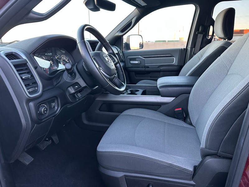 RAM 2500 Big Horn Crew Cab 4WD 2021