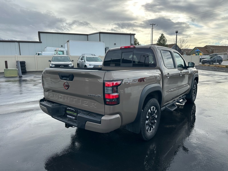 Nissan Frontier PRO-4X Crew Cab 4X4 V6 2022