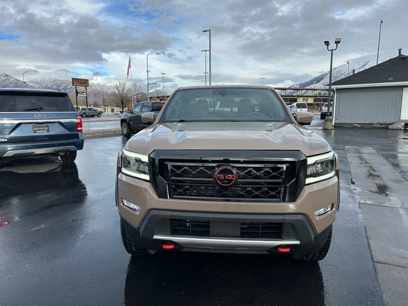 Nissan Frontier PRO-4X Crew Cab 4X4 V6 2022