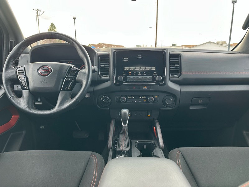 Nissan Frontier PRO-4X Crew Cab 4X4 V6 2022