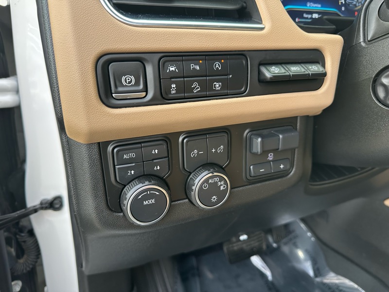 Chevrolet Suburban Premier 4WD 2024