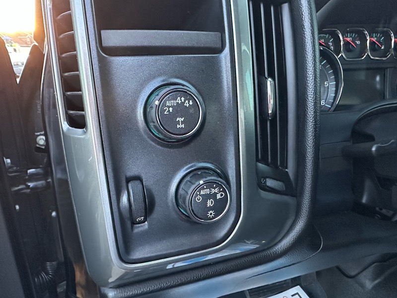 Chevrolet Silverado 1500 LT Crew Cab 4WD 2018