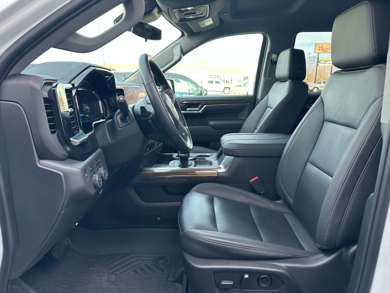 Chevrolet Silverado 1500 Trail Boss LT Crew Cab 4WD 2023