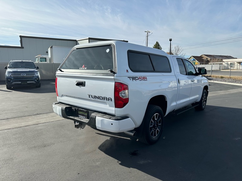 Toyota Tundra Limited 5.7L Double Cab 4WD 2019