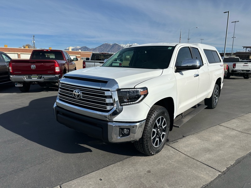 Toyota Tundra Limited 5.7L Double Cab 4WD 2019