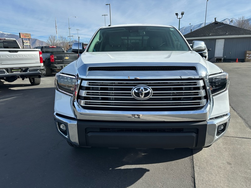 Toyota Tundra Limited 5.7L Double Cab 4WD 2019