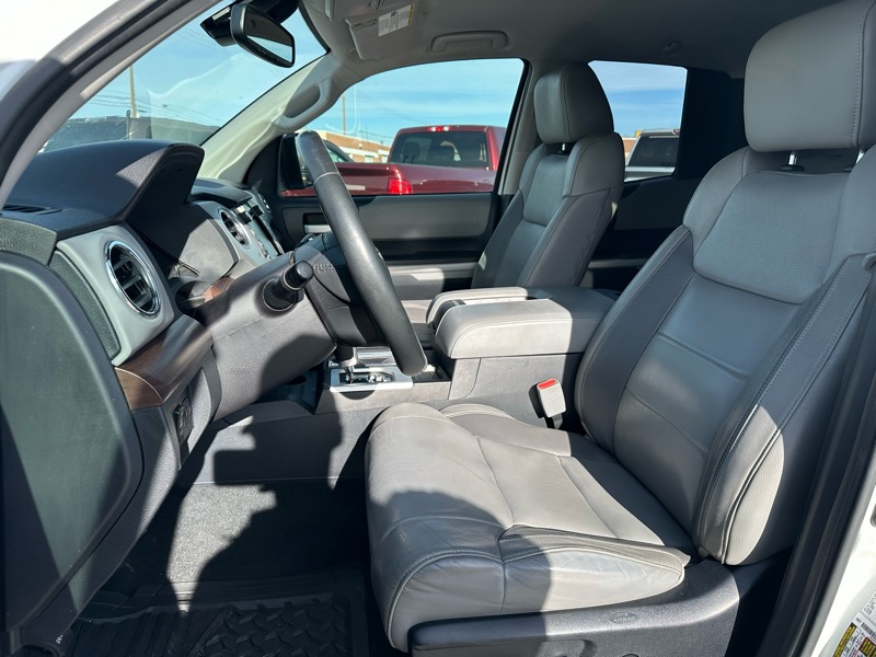 Toyota Tundra Limited 5.7L Double Cab 4WD 2019