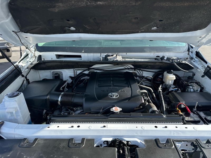 Toyota Tundra Limited 5.7L Double Cab 4WD 2019
