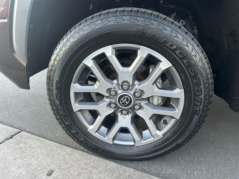 Toyota Tundra 1794 CrewMax 4WD 2023