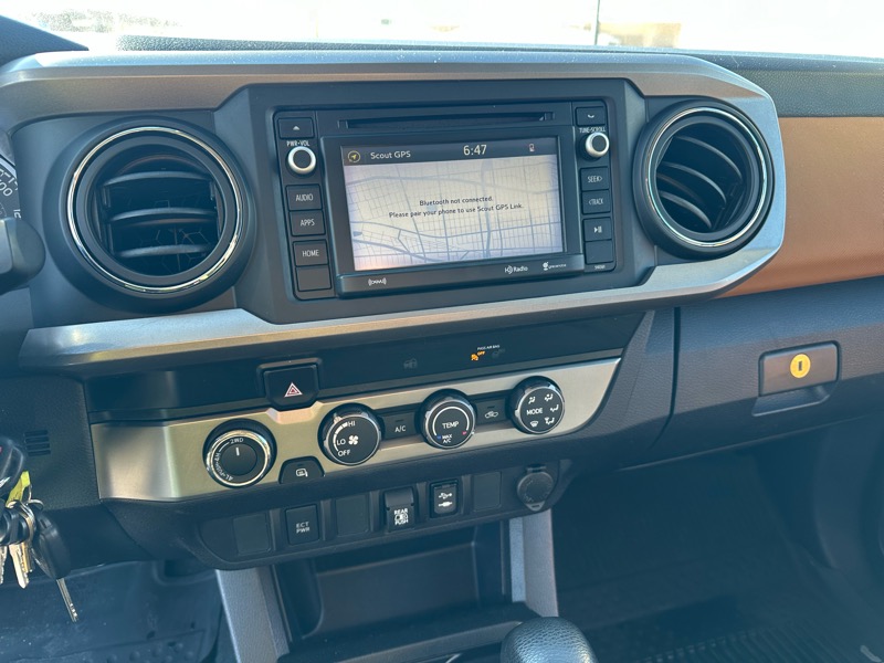 Toyota Tacoma SR5 Double Cab Long Bed V6 6AT 4WD 2019