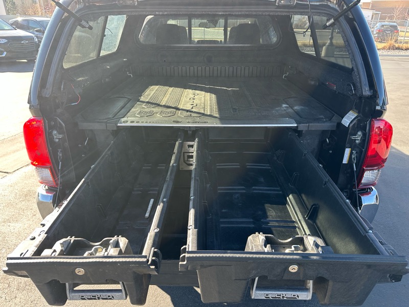 Toyota Tacoma SR5 Double Cab Long Bed V6 6AT 4WD 2019