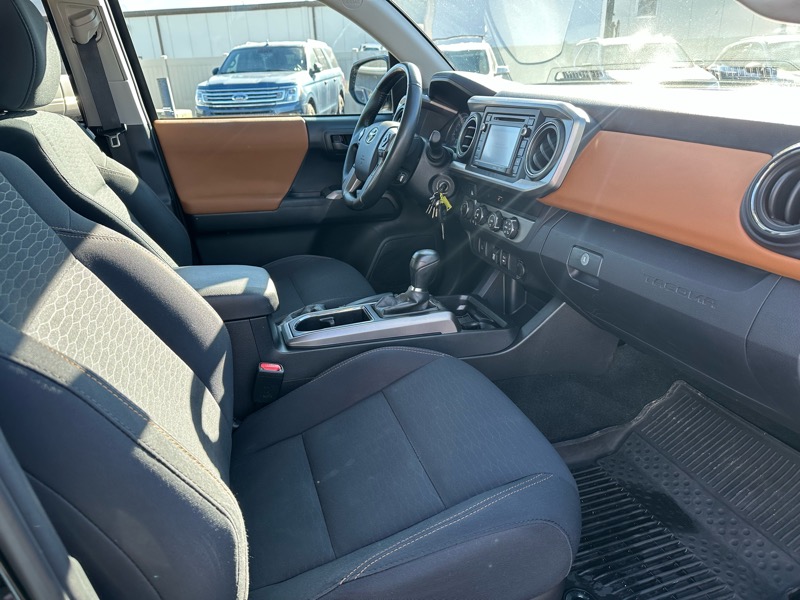 Toyota Tacoma SR5 Double Cab Long Bed V6 6AT 4WD 2019