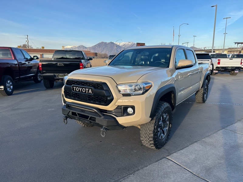 Toyota Tacoma TRD Off Road Double Cab 6' Bed V6 4x4 AT (Natl) 2018