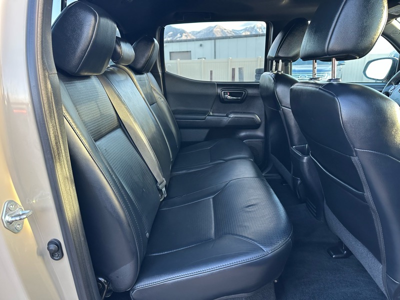 Toyota Tacoma TRD Off Road Double Cab 6' Bed V6 4x4 AT (Natl) 2018