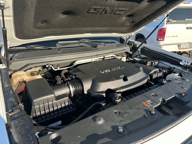 GMC Canyon All Terrain Crew Cab 4WD 2018