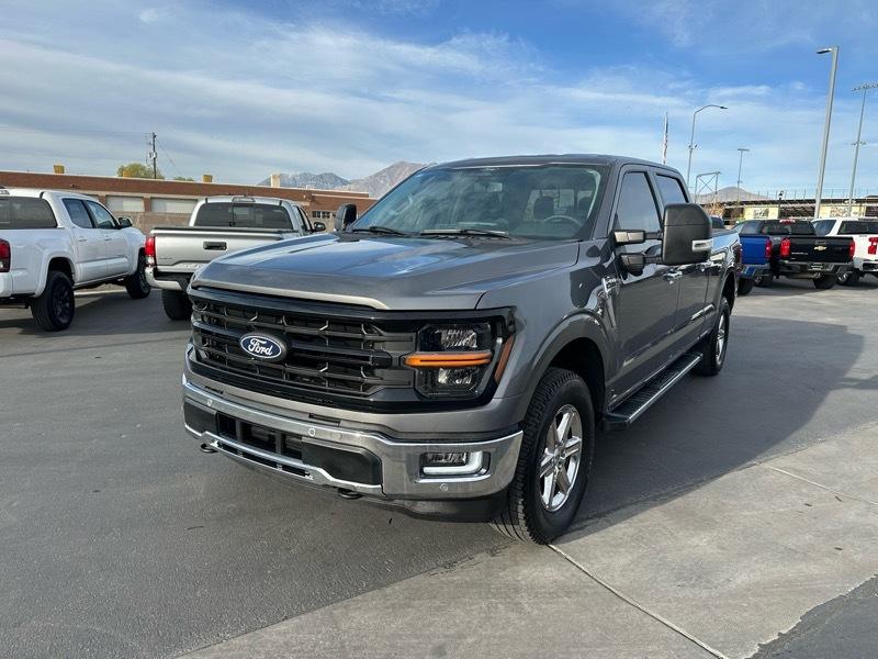 Ford F-150 XLT SuperCrew 4WD 2024