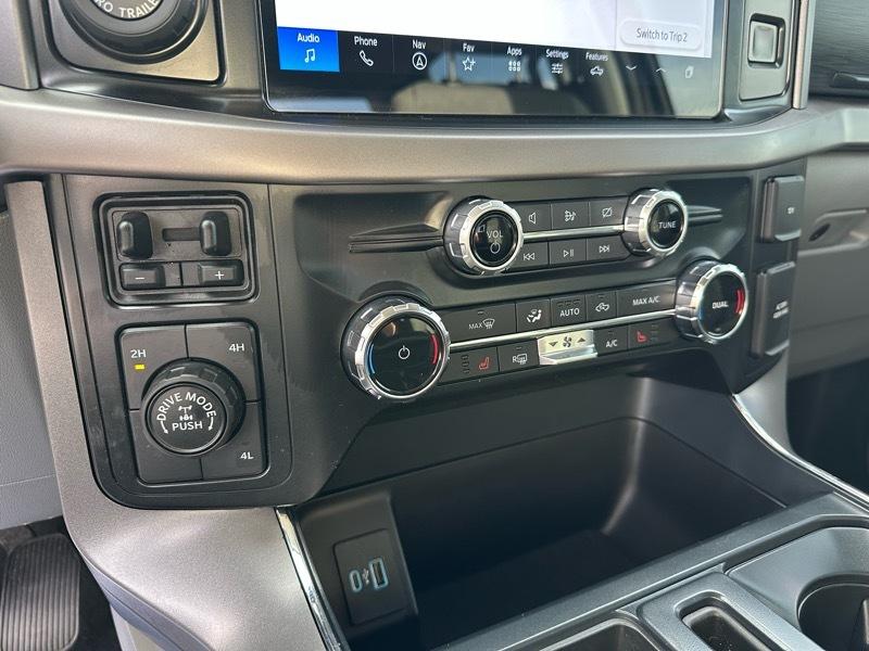 Ford F-150 XLT SuperCrew 4WD 2024