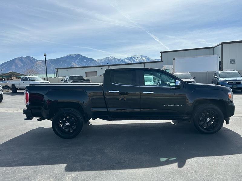 GMC Canyon Denali Crew Cab Long Box 4WD 2022