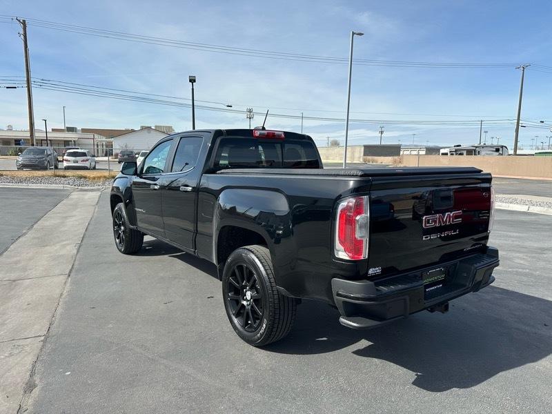GMC Canyon Denali Crew Cab Long Box 4WD 2022