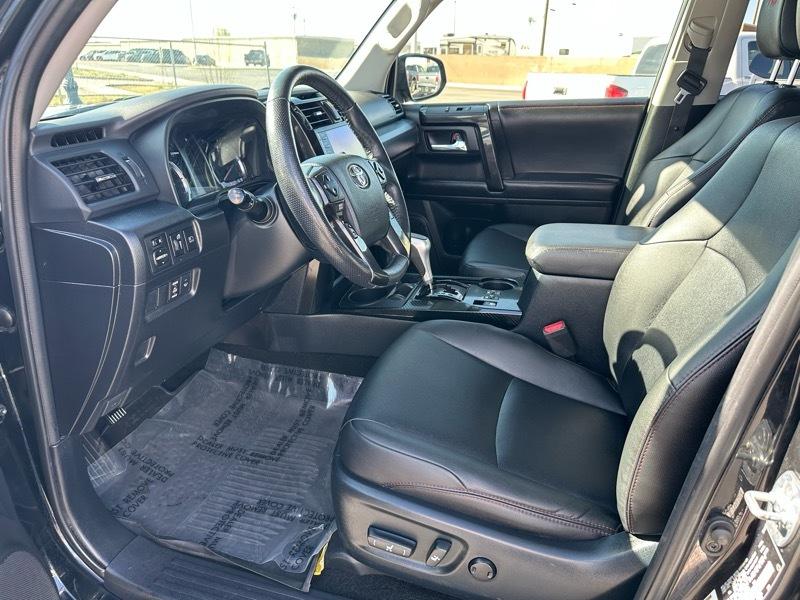 Toyota 4Runner TRD Off-road Premium 4WD 2023