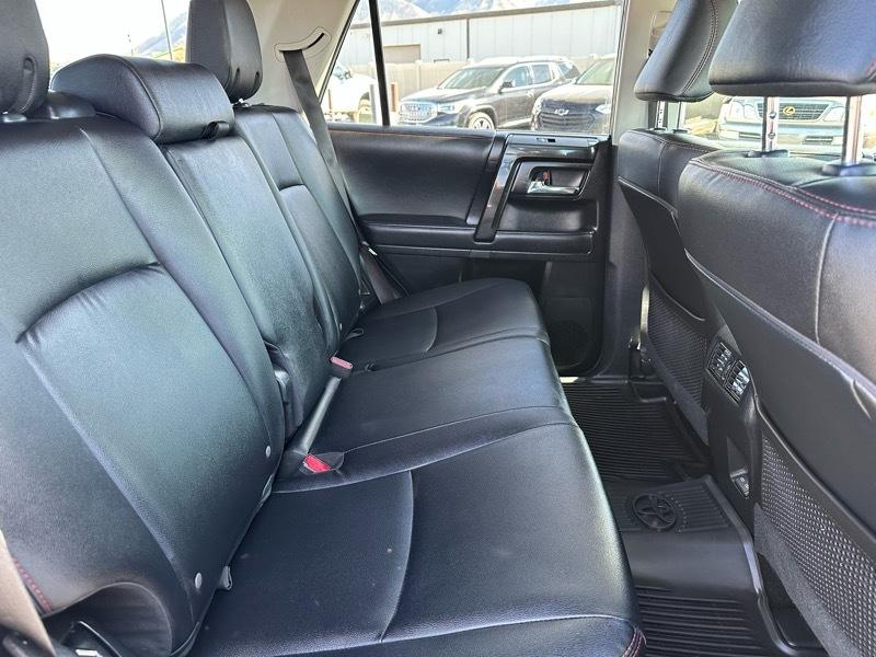 Toyota 4Runner TRD Off-road Premium 4WD 2023