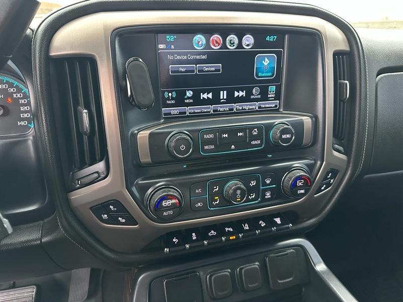 GMC Sierra 2500HD Denali Crew Cab 4WD 2017