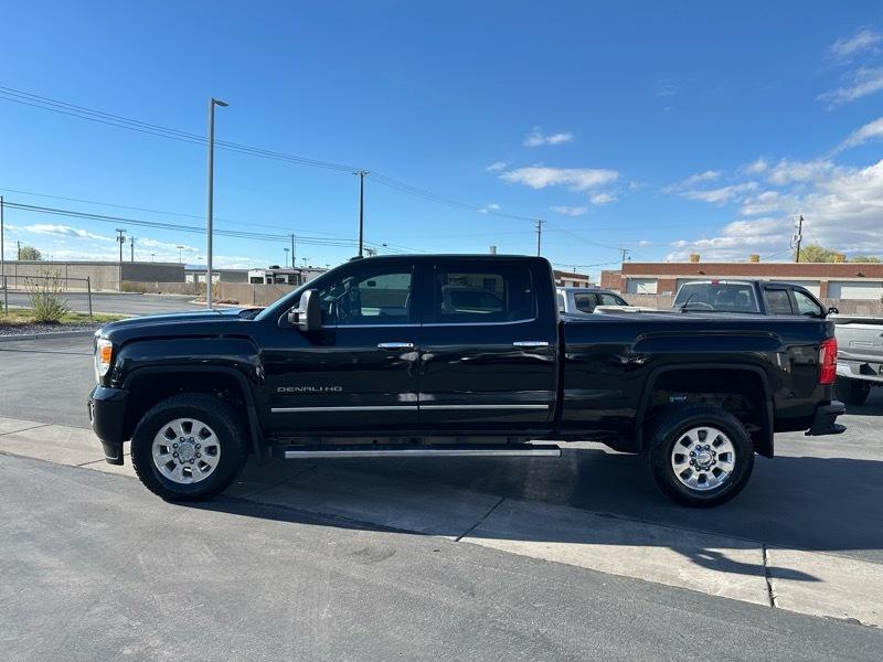 GMC Sierra 2500HD Denali Crew Cab 4WD 2015