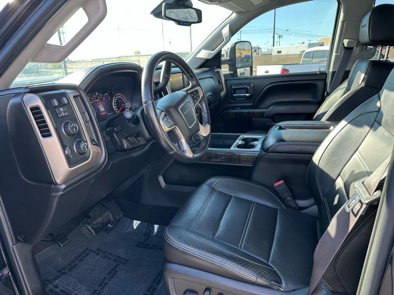 GMC Sierra 2500HD Denali Crew Cab 4WD 2015