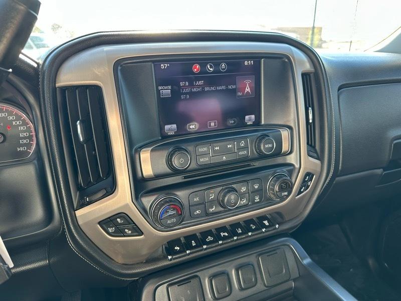 GMC Sierra 2500HD Denali Crew Cab 4WD 2015