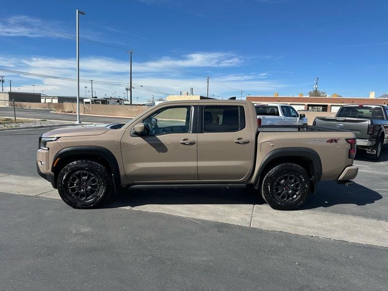 Nissan Frontier PRO-4X Crew Cab 5AT 4WD 2022