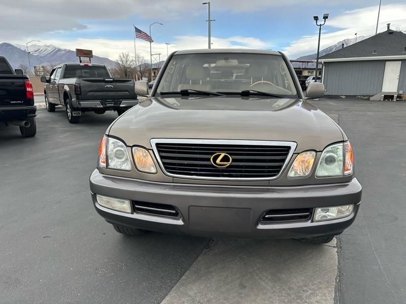 Lexus LX 470 Base 2000